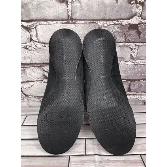 Cliff Dweller Vibram Black Leather Slip On Cap Toe Flats Women’s Sz 38.5EU/8M US - Picture 14 of 16